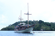 Cajoma III Phinisi