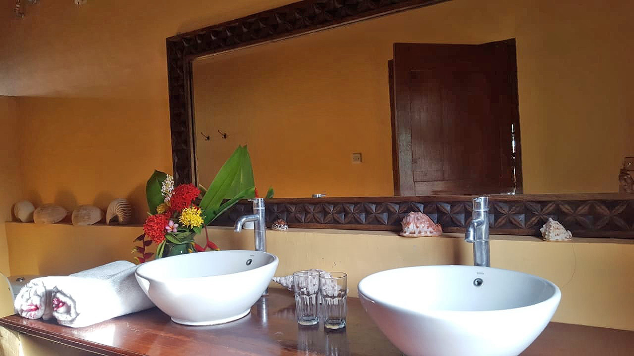Waiara Guesthouse maumere close to beach - Flores Island - Indonesia