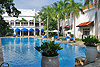 Hotel Majapahit Surabaya - Der Pool